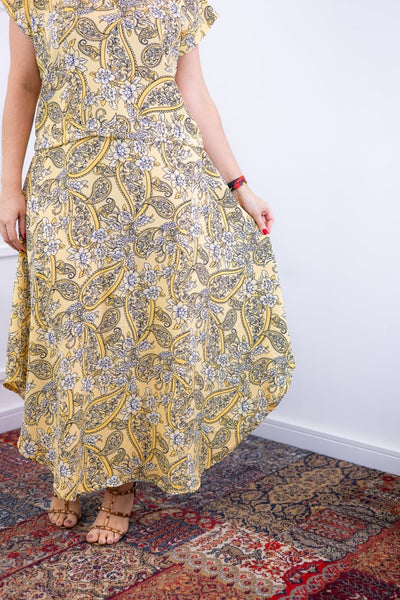 Conjunto Rio – Saia Longa e Blusa com Decote V em Crepe com Caimento Fluido - Naguirre Shop