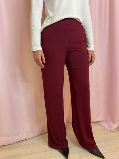 Calça Pantalona com Elástico Bolsos Laterais California