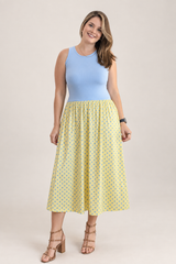 Vestido Paris Midi Regata com Saia Ampla em Poá – Estilo Parisiense
