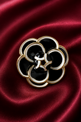 Broche