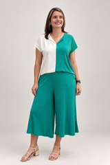 Conjunto Sicília Bicolor em Viscolycra – Blusa Decote V + Calça Pantacourt Ampla