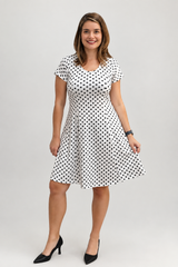 Vestido Mirela Midi Evasê com Manga Curta