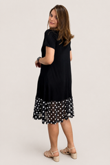 Vestido Mademoiselle Gola V com Babado em Tule Clássico Estilo Parisiense