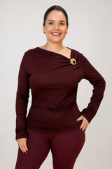 Blusa Drapeada com Broche em Malha Amanteigada
