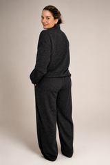 Conjunto Blusa com Zíper e Calça Pantalona em Malha Texturizada Confort
