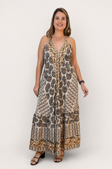 Vestido Estilo Boho Chic Toque Seda Light Evasê com Decote nas Costas Amira