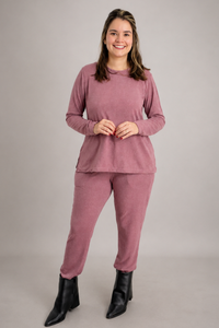 Conjunto Copenhaguen na cor rosé, vista de frente.