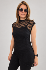 Blusa Assimétrica em Renda Cannes