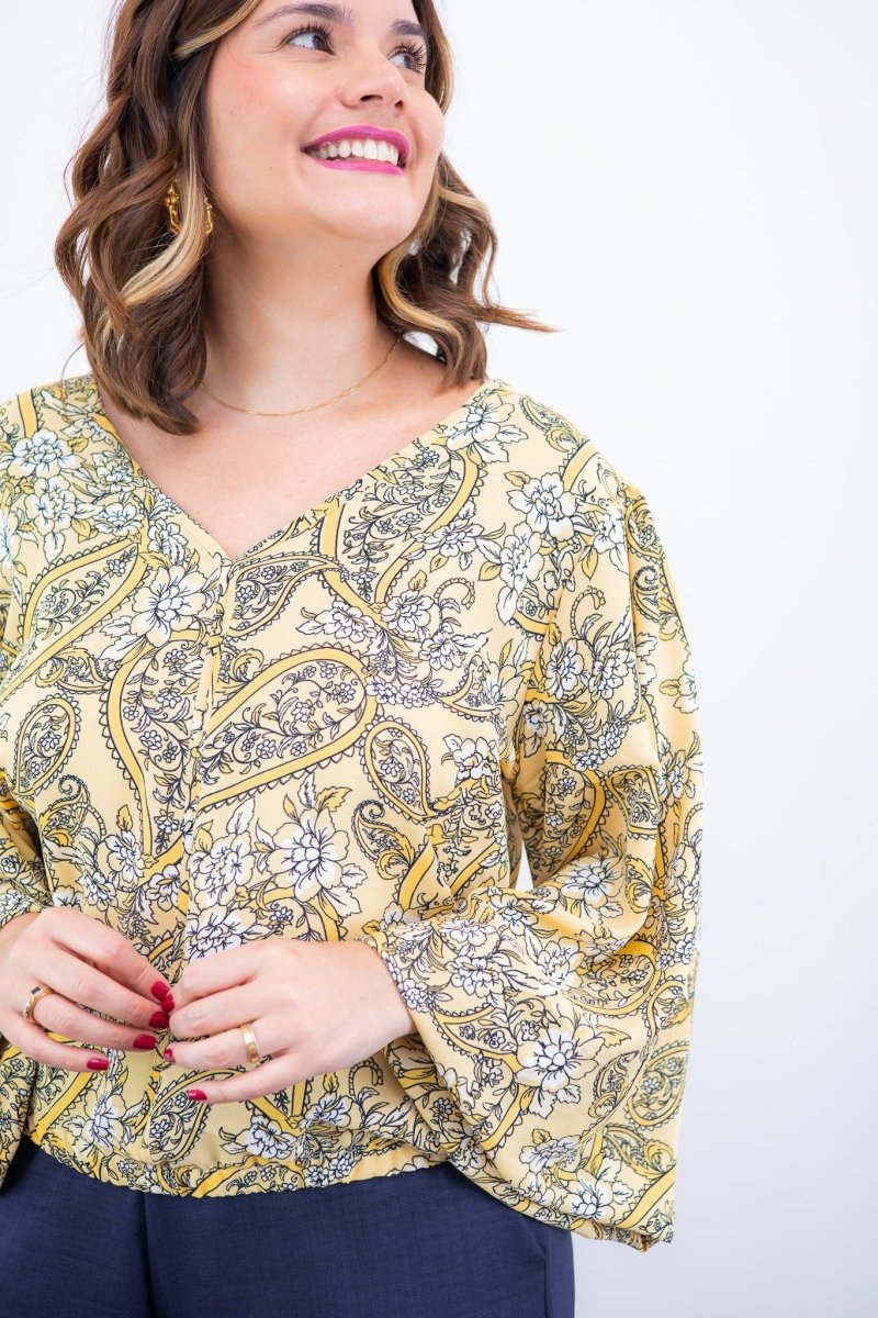 Blusa Bela - Manga Flare com Decote V em Crepe - Naguirre Shop