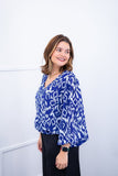 Blusa Bela - Manga Flare com Decote V em Crepe - Naguirre Shop