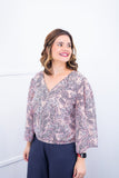 Blusa Bela - Manga Flare com Decote V em Crepe - Naguirre Shop