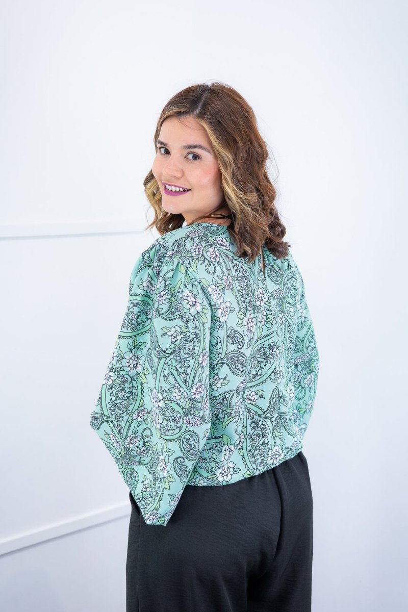 Blusa Bela - Manga Flare com Decote V em Crepe - Naguirre Shop