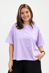 Blusa Big Clássica Estilo Urbana Lyon em malha Confort na cor Mini Poá Lavanda, foto 1 de 2