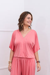 Blusa Cristina - Com Manga Morcego Gola V em Malha Confort - Naguirre Shop