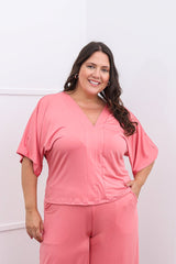 Blusa Cristina - Com Manga Morcego Gola V em Malha Confort - Naguirre Shop