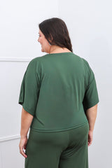 Blusa Cristina - Com Manga Morcego Gola V em Malha Confort - Naguirre Shop