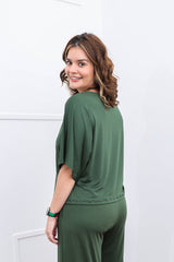 Blusa Cristina - Com Manga Morcego Gola V em Malha Confort - Naguirre Shop