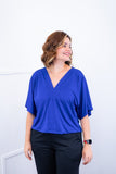Blusa Cristina - Com Manga Morcego Gola V em Malha Confort - Naguirre Shop