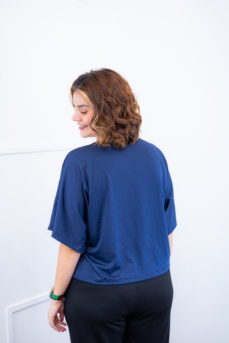 Blusa Cristina - Com Manga Morcego Gola V em Malha Confort - Naguirre Shop
