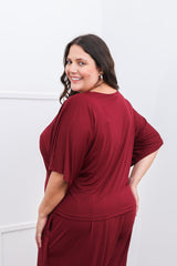 Blusa Cristina - Com Manga Morcego Gola V em Malha Confort - Naguirre Shop