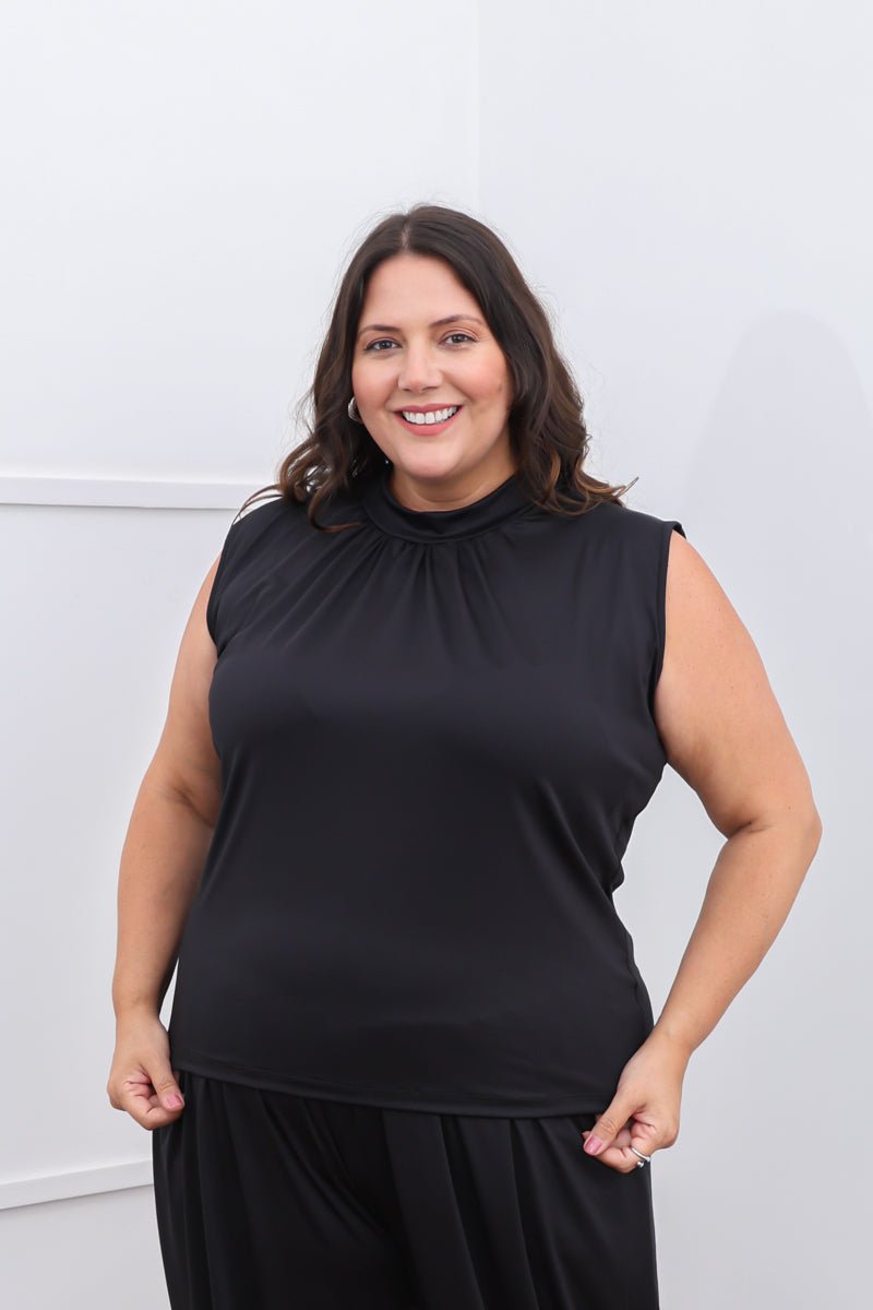 Blusa Dalila - Com Decote Franzido e Amarração na Costas em Malha Confort - Naguirre Shop