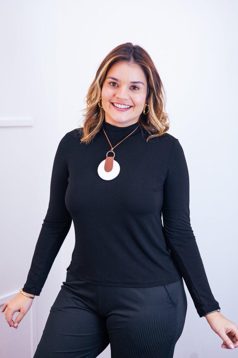 Blusa Donna - Manga longa com Golinha - Naguirre Shop