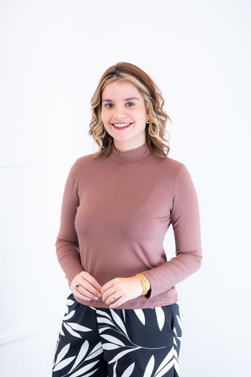Blusa Donna - Manga longa com Golinha - Naguirre Shop