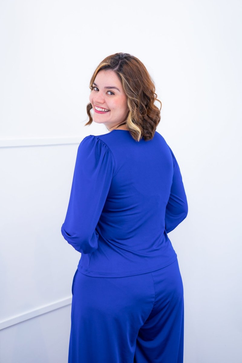 Blusa Eduarda - Gola V em Malha Confort - Naguirre Shop