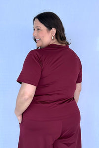 Blusa Elisa – Decote V com Amarração na Frente em Malha Confort - Naguirre Shop