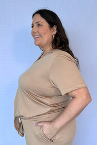 Blusa Elisa – Decote V com Amarração na Frente em Malha Confort - Naguirre Shop