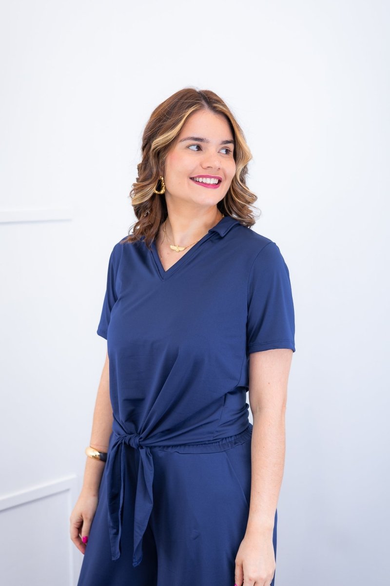 Blusa Elisa – Decote V com Amarração na Frente em Malha Confort - Naguirre Shop