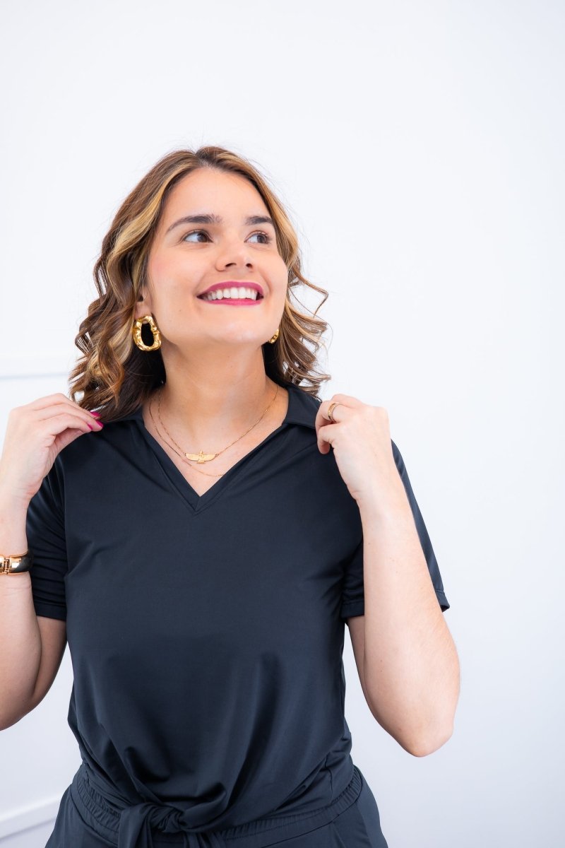Blusa Elisa – Decote V com Amarração na Frente em Malha Confort - Naguirre Shop