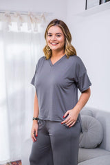 Blusa Estela - Com Decote V Em Malha Confort - Naguirre Shop