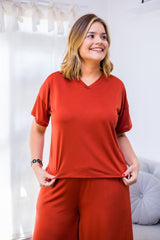 Blusa Estela - Com Decote V Em Malha Confort - Naguirre Shop