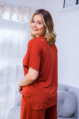 Blusa Estela - Com Decote V Em Malha Confort - Naguirre Shop