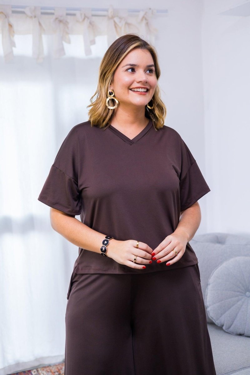 Blusa Estela - Com Decote V Em Malha Confort - Naguirre Shop