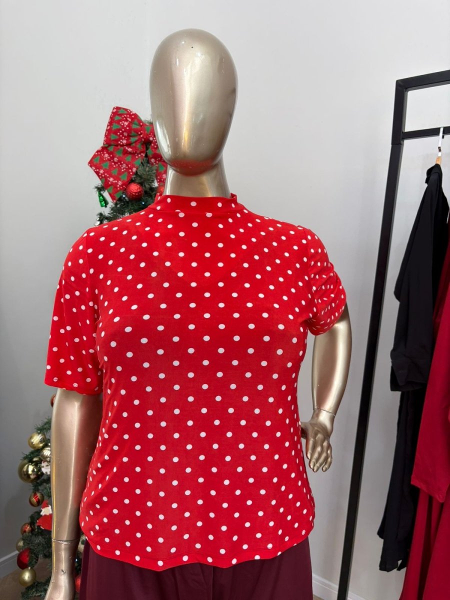 Blusa Exclusiva – Feminina em Malha Confort com Gola Redonda - Naguirre Shop