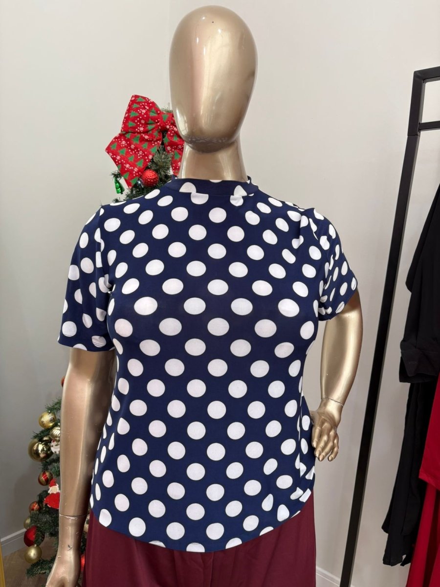 Blusa Exclusiva – Feminina em Malha Confort com Gola Redonda - Naguirre Shop