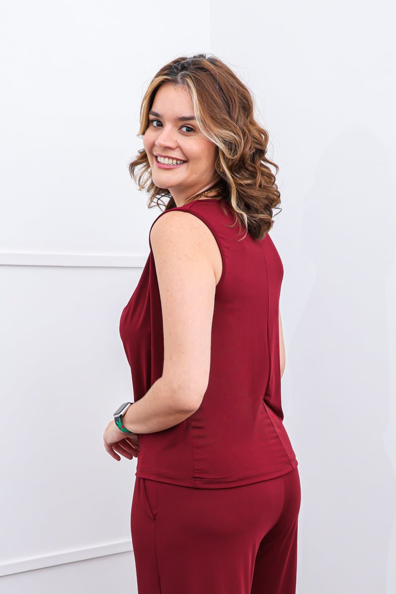Blusa Fernanda – Decote Drapeado em Malha Confort - Naguirre Shop