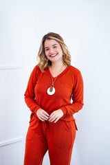 Blusa Gola V de Manga Longa Lãzinha Paula - Naguirre Shop
