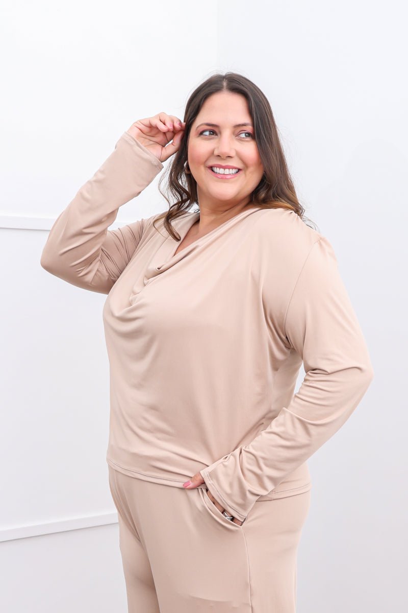 Blusa Jasmine - Manga Longa com Decote Drapeado em Malha Confort - Naguirre Shop
