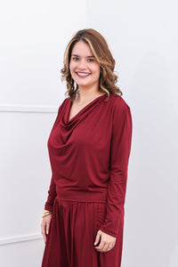 Blusa Jasmine - Manga Longa com Decote Drapeado em Malha Confort - Naguirre Shop