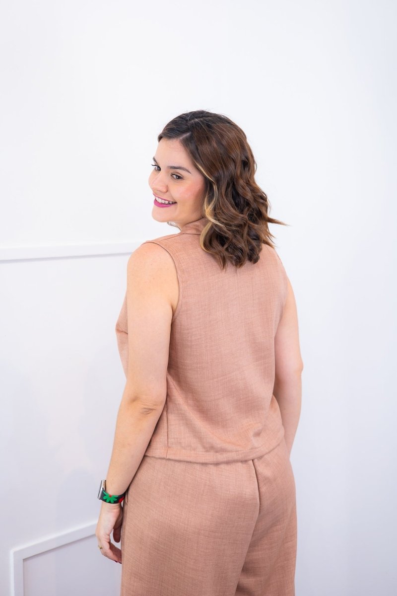 Blusa Júlia – Em Linho Light com Detalhes Laterais - Naguirre Shop