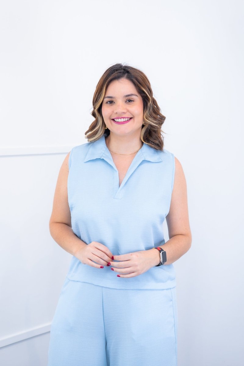 Blusa Júlia – Em Linho Light com Detalhes Laterais - Naguirre Shop