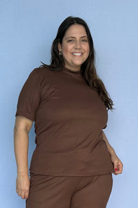Blusa Lara – Gola Média Redonda em Canelado Flex - Naguirre Shop