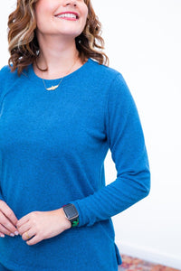 Blusa Marina – Manga Longa em Lãzinha com Gola Redonda - Naguirre Shop