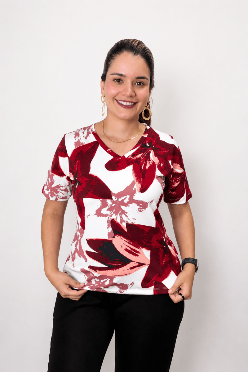 Blusa Osaka - T-Shirt Decote V em Malha Confort - Naguirre Shop