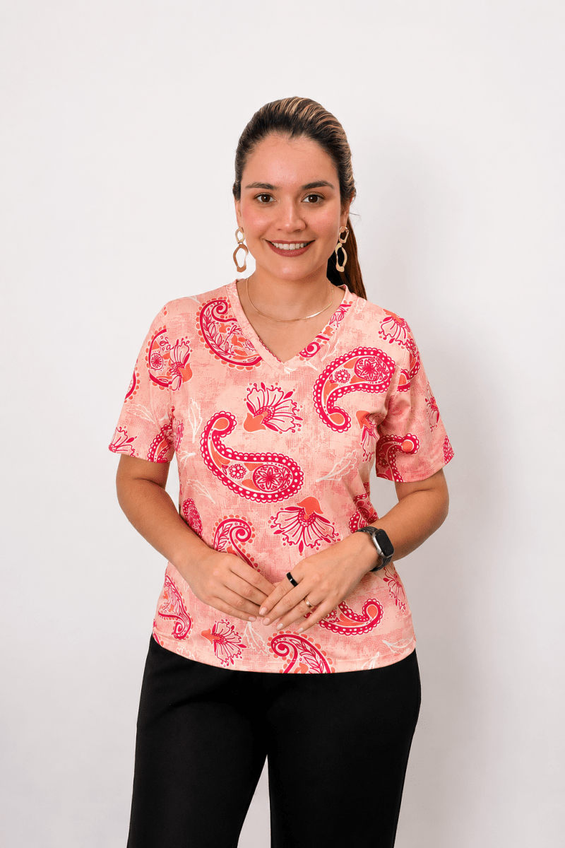 Blusa Osaka - T-Shirt Decote V em Malha Confort - Naguirre Shop