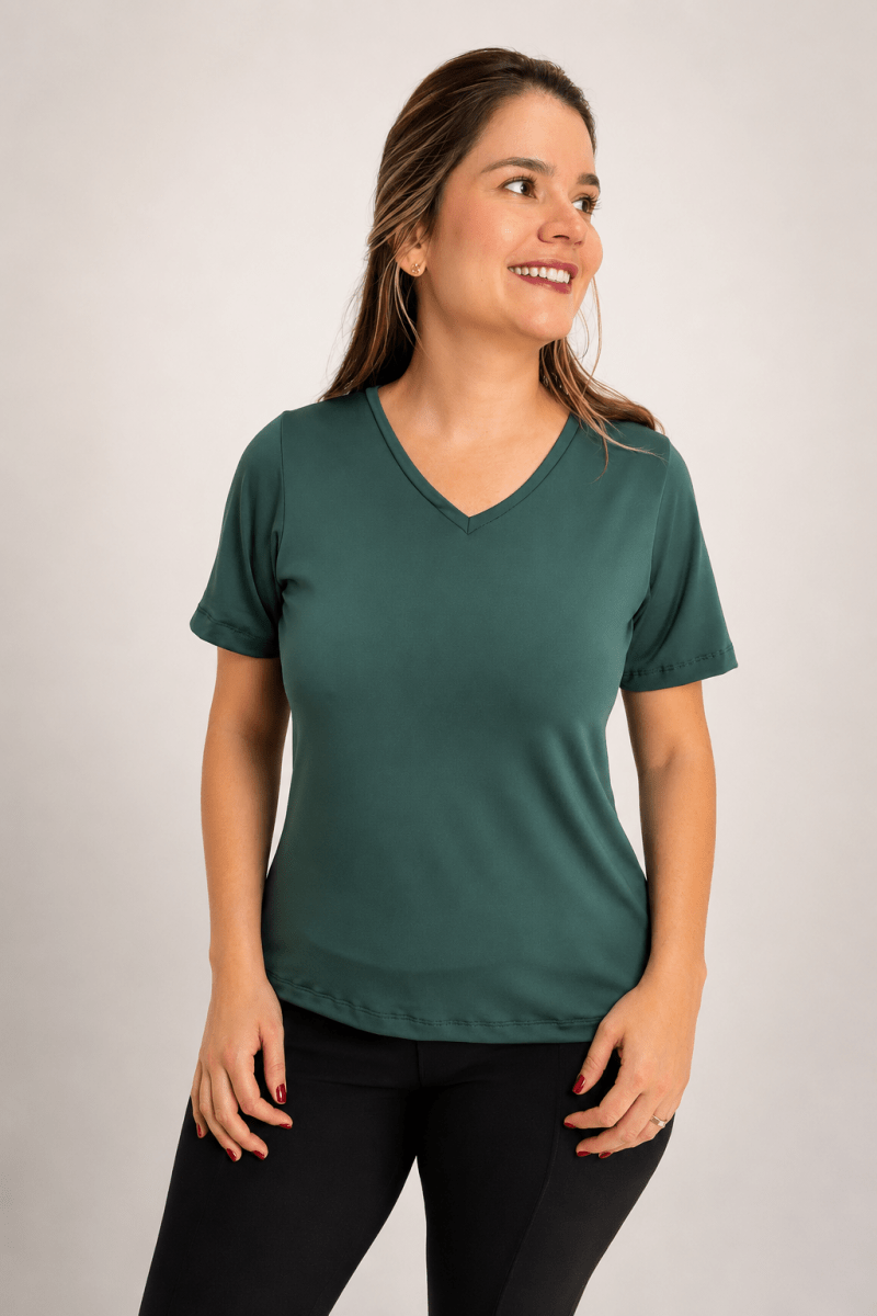 Blusa Osaka - T-Shirt Decote V em Malha Confort - Naguirre Shop