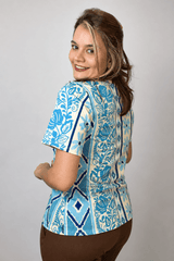 Blusa Osaka - T-Shirt Decote V em Malha Confort - Naguirre Shop